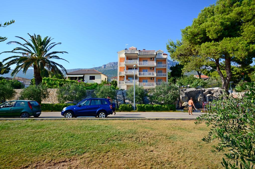 Apartment Luxury Cream Kaštela Zimmer foto